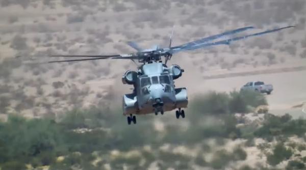 US Marine Corps a efectuat teste cu noul elicopter CH-53K - video