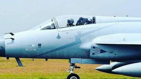 Conflictul din Kașhmir. Sukhoi Su-30MKI doborât de un avion JF-17?