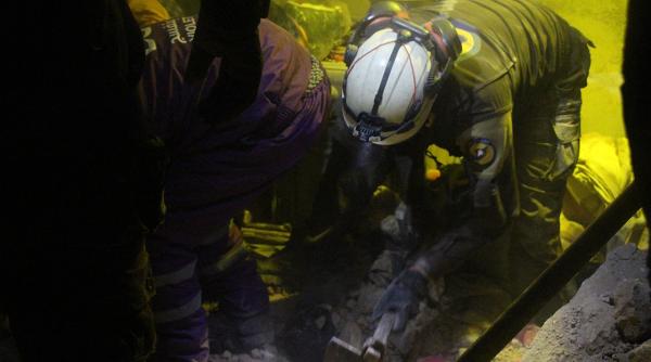 Forțele lui Bashar al-Assad au bombardat provincia Idlib. Trei copii au fost uciși