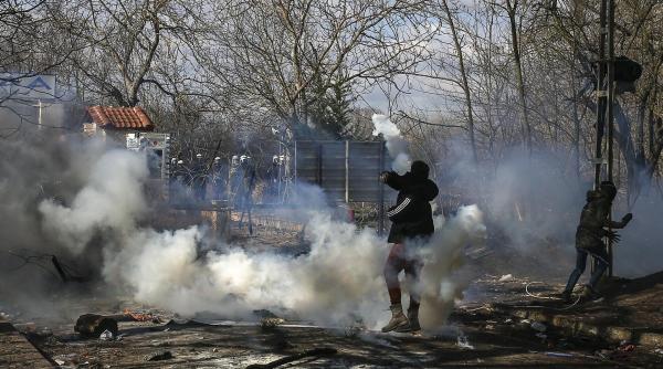 Turcia acuză Poliția elenă că ar fi deschis focul asupra migranților