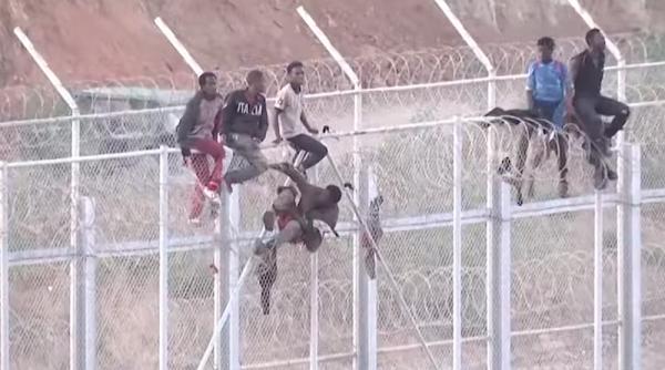 România oferă ajutor Greciei, după ce Turcia a deschis 'robinetul' cu migranți