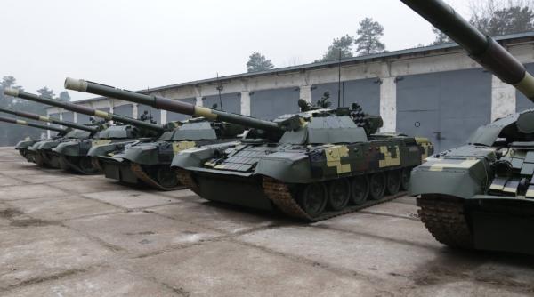 Armata ucraineană a primit ultimul lot de tancuri T-72 modernizate (Video)