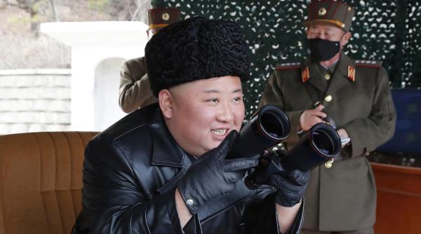 Liderul nord coreean Kim Jong-Un a supervizat ultimul tir de artilerie