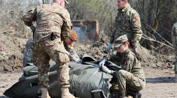 Klaus Iohannis, în vizită la spitalul militar ridicat de Armată la Ana Aslan: 'Suntem pregătiți'