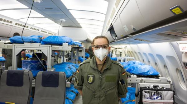Coronavirus: Un avion militar german a evacuat doi pacienţi francezi de la Strasbourg