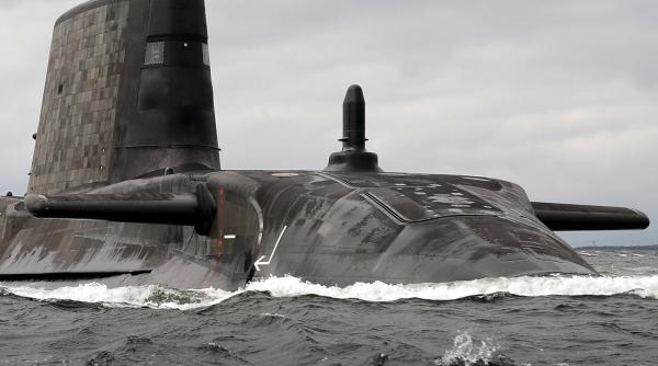 Marinar de pe un submarin Royal Navy oferă sfaturi pentru a trece mai ușor de perioada de izolare