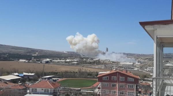 Explozie la o fabrică de rachete din Turcia