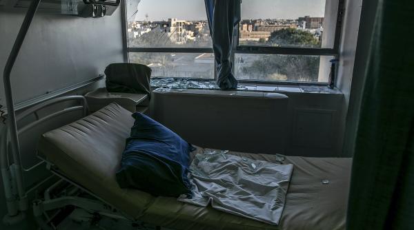 UE condamnă bombardarea unui spital din Libia