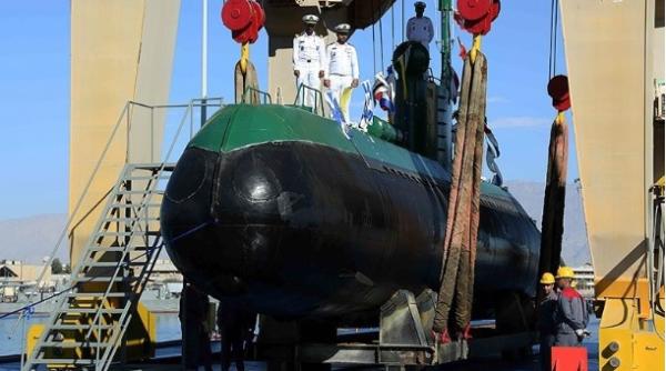 Forțele Navale iraniene au recepționat un submarin din clasa Qadir 