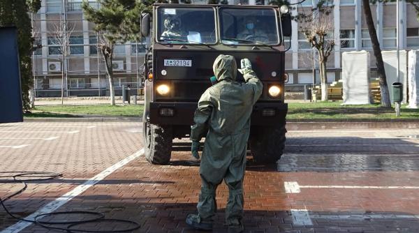 Medic militar: Să nu vă imaginați că în curtea spitalului din Suceava sunt mii de militari înarmați