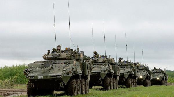 Canada ridică o înghețare a exporturilor de arme impusă Arabiei Saudite