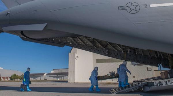 US Air Force a transportat din Afganistan în Germania militari infectați cu COVID-19 (Video) 