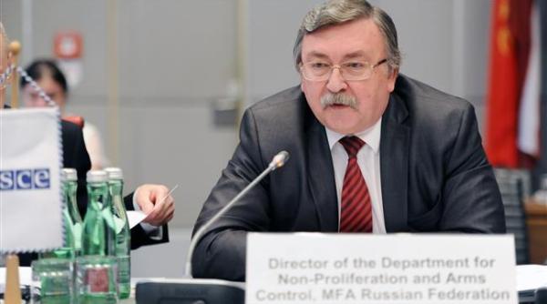 Rusia a anunțat că se retrage din embargoul asupra armelor impus Iranului