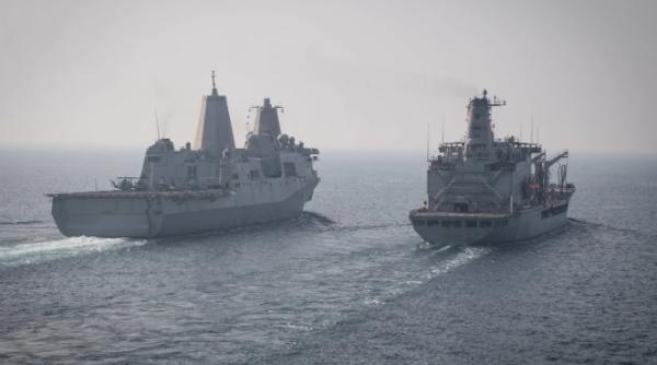 US Navy a trimis două nave de transport amfibie în Golful Persic