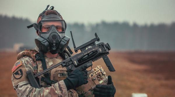 Pentagonul a comandat lansatoare de grenade calibru 40 mm