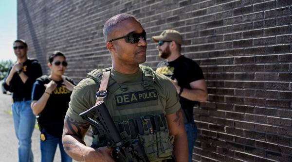 Venezuela susține că a respins o' invazie' a trupelor SUA. Opt morți și doi arestați în urma confruntărilor