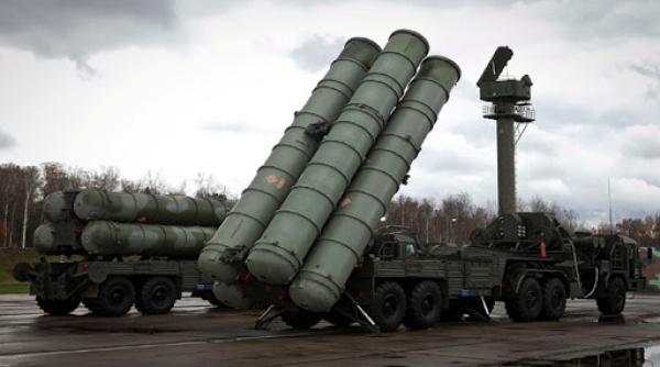 Criza rachetelor S-400. SUA avertizează Turcia cu privire la activarea sistemelor ruseşti