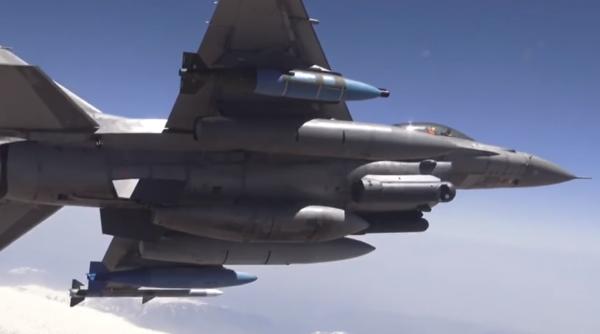 Turcia a testat noile bombe ghidate dezvoltate intern HGK-84 - Video