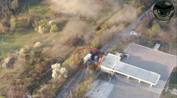 Forțele armate ucrainene au distrus un camion cu muniţie al forţelor separatiste din Donbas (Video)