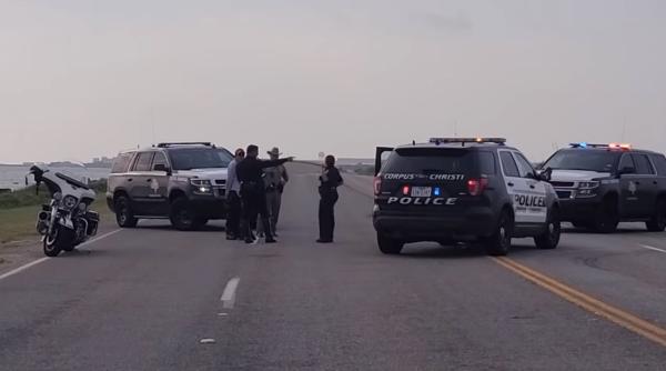 FBI: Atacul de la baza Corpus Christi este un act de terorism - Video