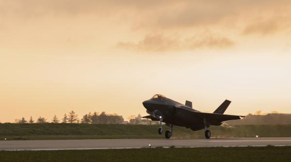 F-35: Flota Norvegiei, din ce în ce mai puternică. Încă trei aeronave au aterizat în țara scandinavă