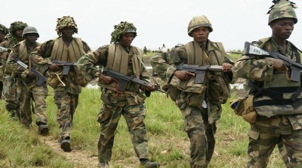 Soldaţii nigerieni au salvat sute de persoane ţinute captive de organizaţia teroristă islamistă Boko Haram