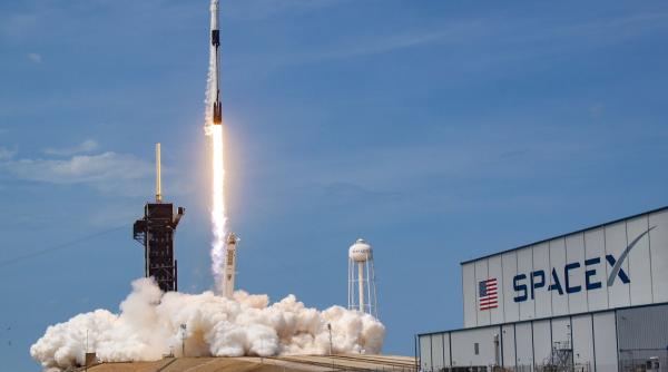  Donald Trump la lansarea Falcon 9: Obiectivul este Marte 