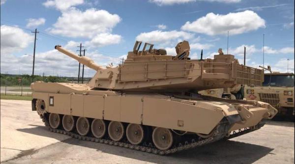 Primele tancuri Abrams M1 au intrat în dotarea US Army
