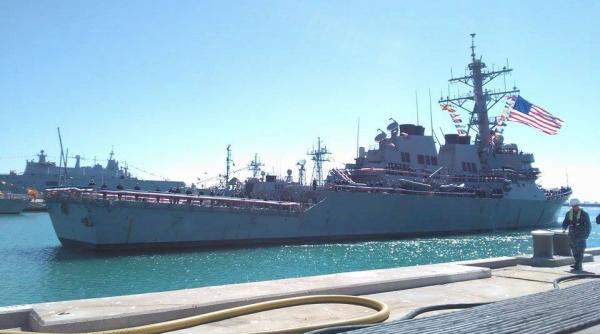 Rusia a anunţat că a început monitorizarea distrugătorului american USS Porter în Marea Neagră
