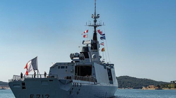 NATO va investiga incidentul în care o fregată a Franței a fost luată în vizor de navele militare ale Turciei