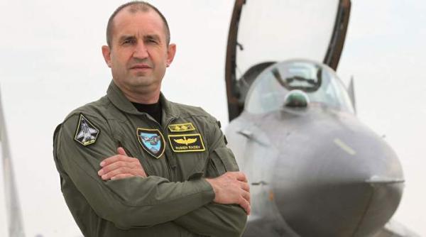 Președintele Bulgariei, acuzat că l-a spionat pe premier cu o dronă. Pistol și teancuri de bani pe noptieră