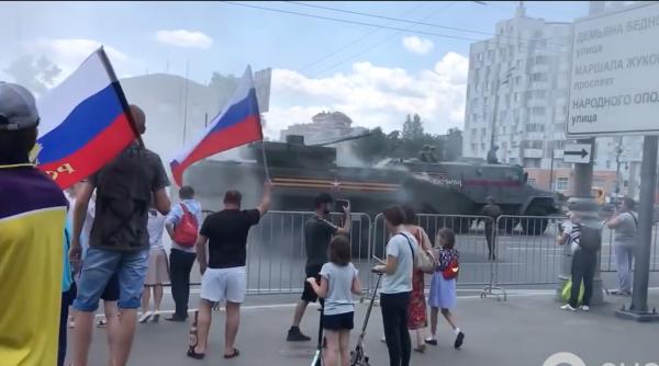 Știrile zilei: Un transportor blindat rusesc K-17 Bumerang a luat foc; Performanță pentru F-35 într-o 'misiune-test nucleară'; Trageri cu rachete sol-aer la Capu Midia