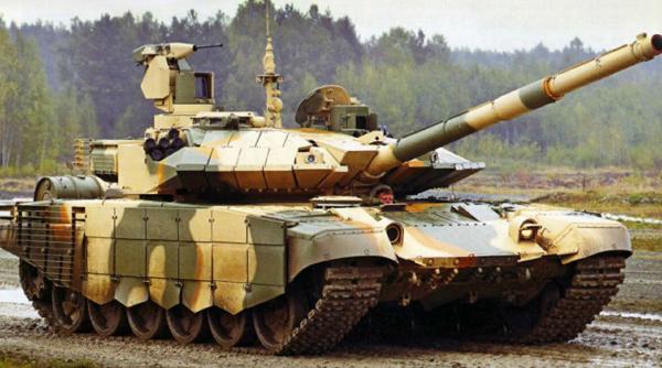 Egiptul a încheiat un contract pentru 500 de tancuri rusești T-90MS 