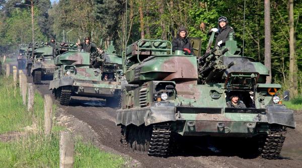 Polonia vrea să scape de vechile sisteme antiaeriene Shilka. Optsprezece companii se întrec în oferte