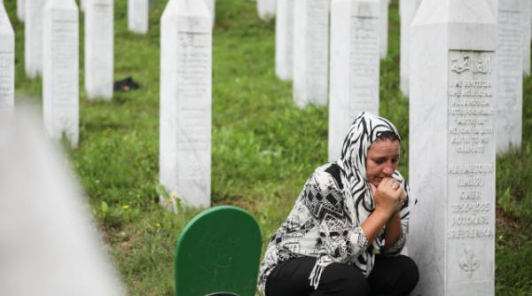 Srebrenica nu trebuie să se mai repete niciodată, avertizează şeful diplomaţiei germane