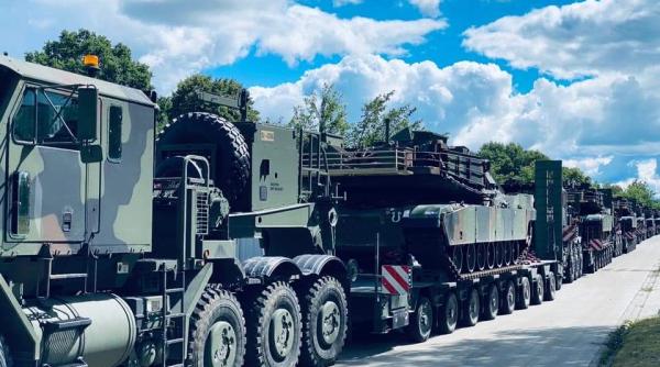 Forţele terestre americane vor transfera mai multe tancuri Abrams din Germania în Polonia (Foto)
