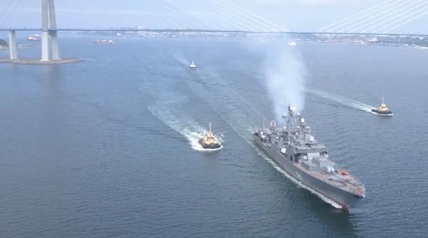 Fregata Mareșal Shaposhnikov a părăsit șantierul naval din Vladivostok după modernizări - Video