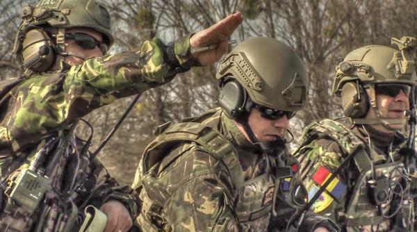Știrile zilei: Misiunea militarilor JTAC, unitatea de nișă din cadrul Armatei române; Nava de desant USS Bonhomme Richard a luat foc; Forţele terestre americane vor transfera tancuri Abrams în Polonia