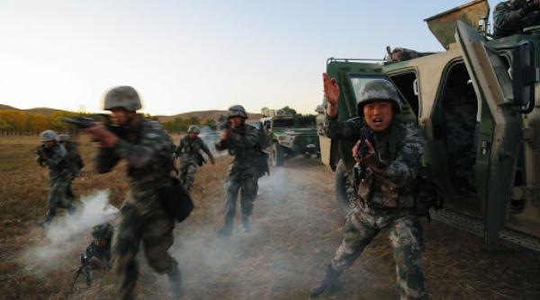 China, acuzată că mușamalizează luptele de la frontiera cu India și pune presiune pe familiile militarilor chinezi uciși