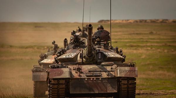 Tanchiștii Batalionului 284 Tancuri Cuza Vodă au distrus obiective situate la o distanță de peste 2.000 m