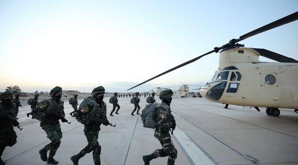 Egiptul trimite forțe în Siria pentru regimul Assad