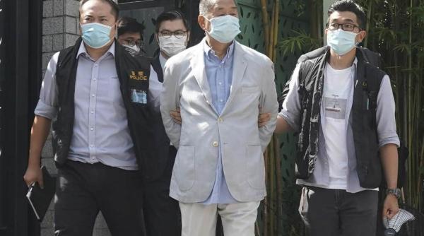 Magnatul mass-media Jimmy Lai din Hong Kong, arestat în baza noii legislaţii privind securitatea naţională