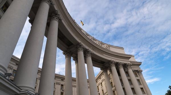 Ucraina își recheamă ambasadorul din Belarus pentru consultări