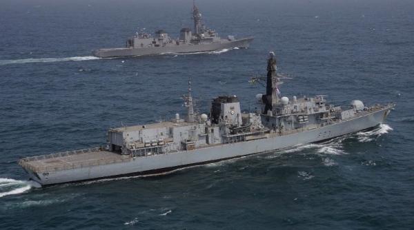 Exercițiu britanico-japonez în Golful Aden