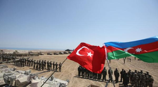 Azerbaidjanul anunță că 'dușmanii Turciei sunt și dușmanii noștri'. Baku își declară sprijinul necondiționat pentru Ankara