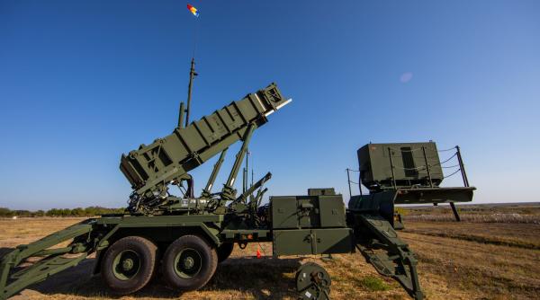 Știrile zilei: România a primit primul sistem Patriot; Ruşii îşi distrug singuri tancurile; Incident în Marea Baltică; Militari polonezi dislocați la granița dintre Turcia și Siria
