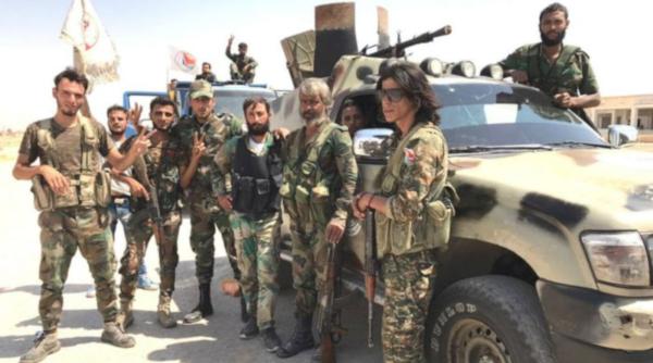 Presa turcă: Ofițerii ruși îi antrenează pe mercenarii sirieni și îi trimit să sprijine armata lui Haftar