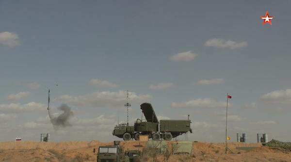 Un sistem S-300 a dat chix în timpul unui exercitiu militar (Foto/Video). Propaganda rusă a muşamalizat incidentul