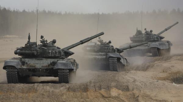 Rusia va dezvolta cooperarea militară cu Iranul în ciuda sancțiunilor SUA