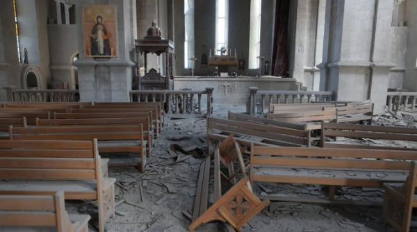 Nagorno-Karabah: Forţele azere au bombardat o catedrală armeană istorică (Foto/Video)